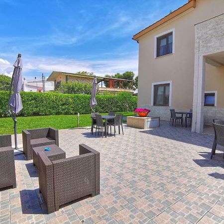 Dimora Mariu Bed and Breakfast Taranto Exteriör bild