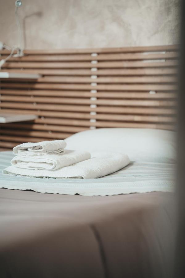 Dimora Mariu Bed and Breakfast Taranto Exteriör bild