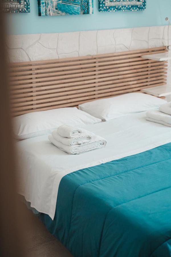Dimora Mariu Bed and Breakfast Taranto Exteriör bild
