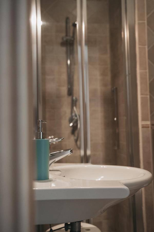 Dimora Mariu Bed and Breakfast Taranto Exteriör bild