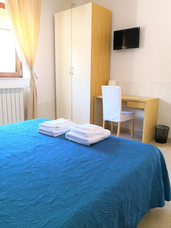 Dimora Mariu Bed and Breakfast Taranto Exteriör bild