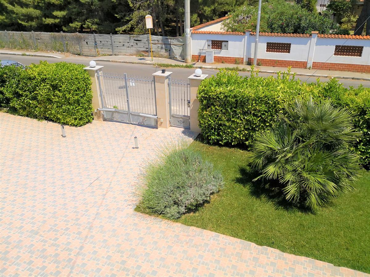 Dimora Mariu Bed and Breakfast Taranto Exteriör bild